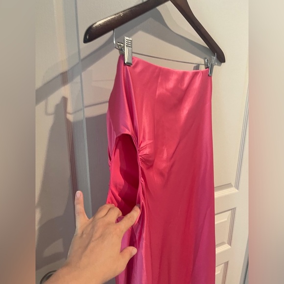 Reformation Nevaeh Satin Strapless Gown Flambé Pink Size XL NWT - Picture 5 of 10